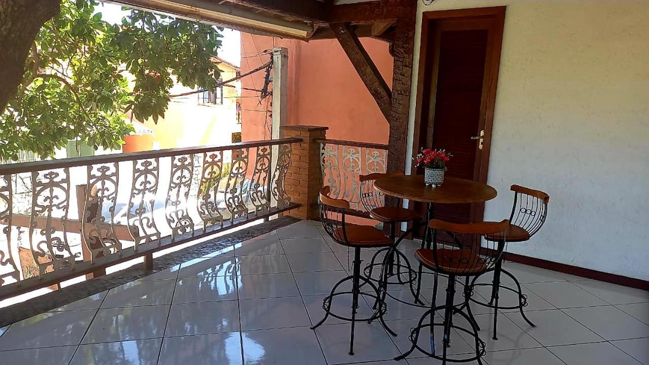 Bliss Hoteis Centro Búzios Zewnętrze zdjęcie A balcony in the house of the writer, in the city of Salta, Argentina.